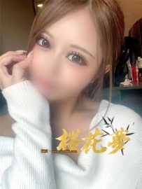 ひな（Hina） 🍑むっちりヒップで誘う小悪魔天使 このお尻