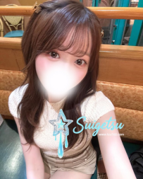 🦋名前：れな 🔴年齢：21 歳  💴40000円/60分